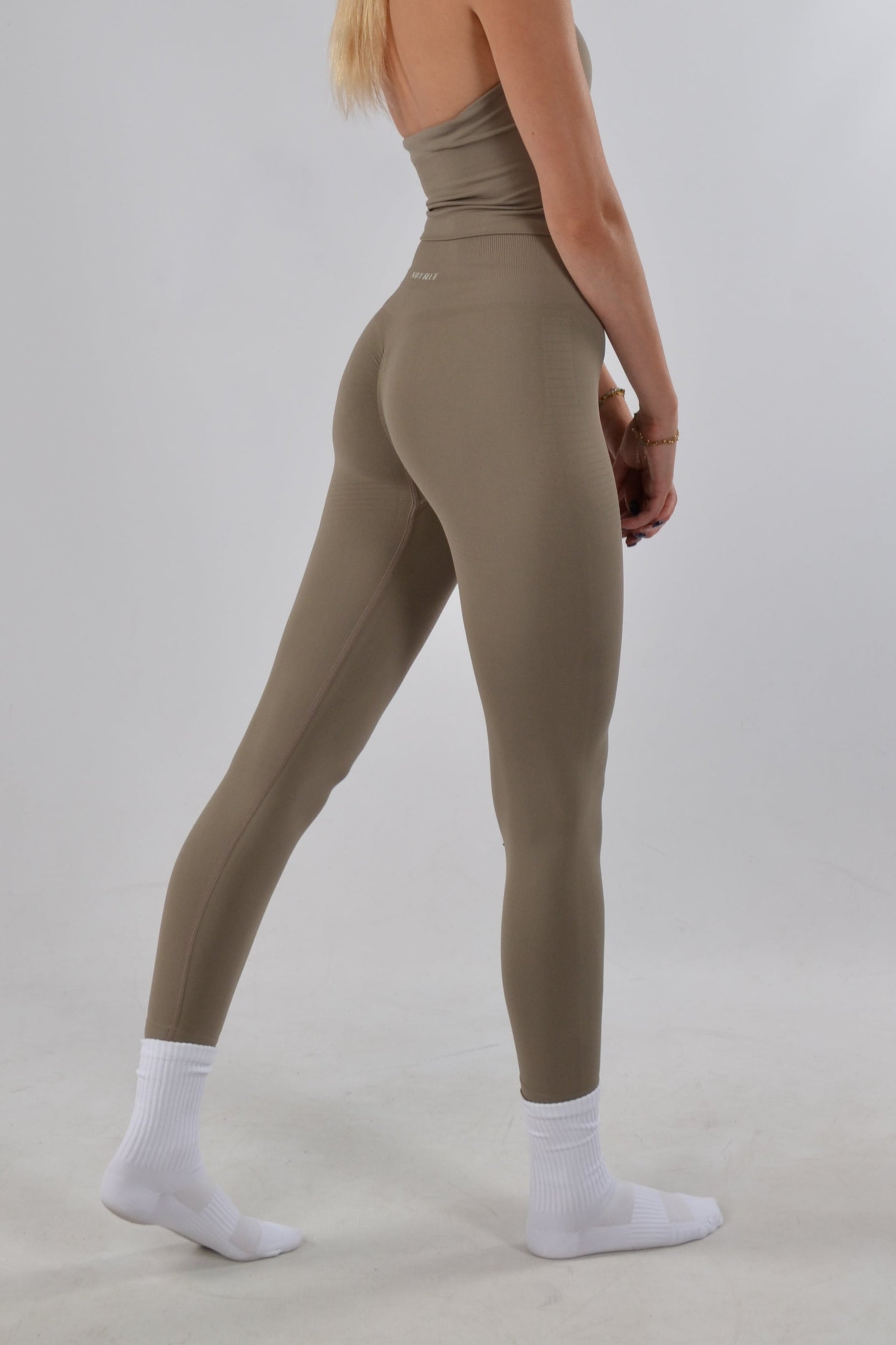 Sculpt Legging Taupe