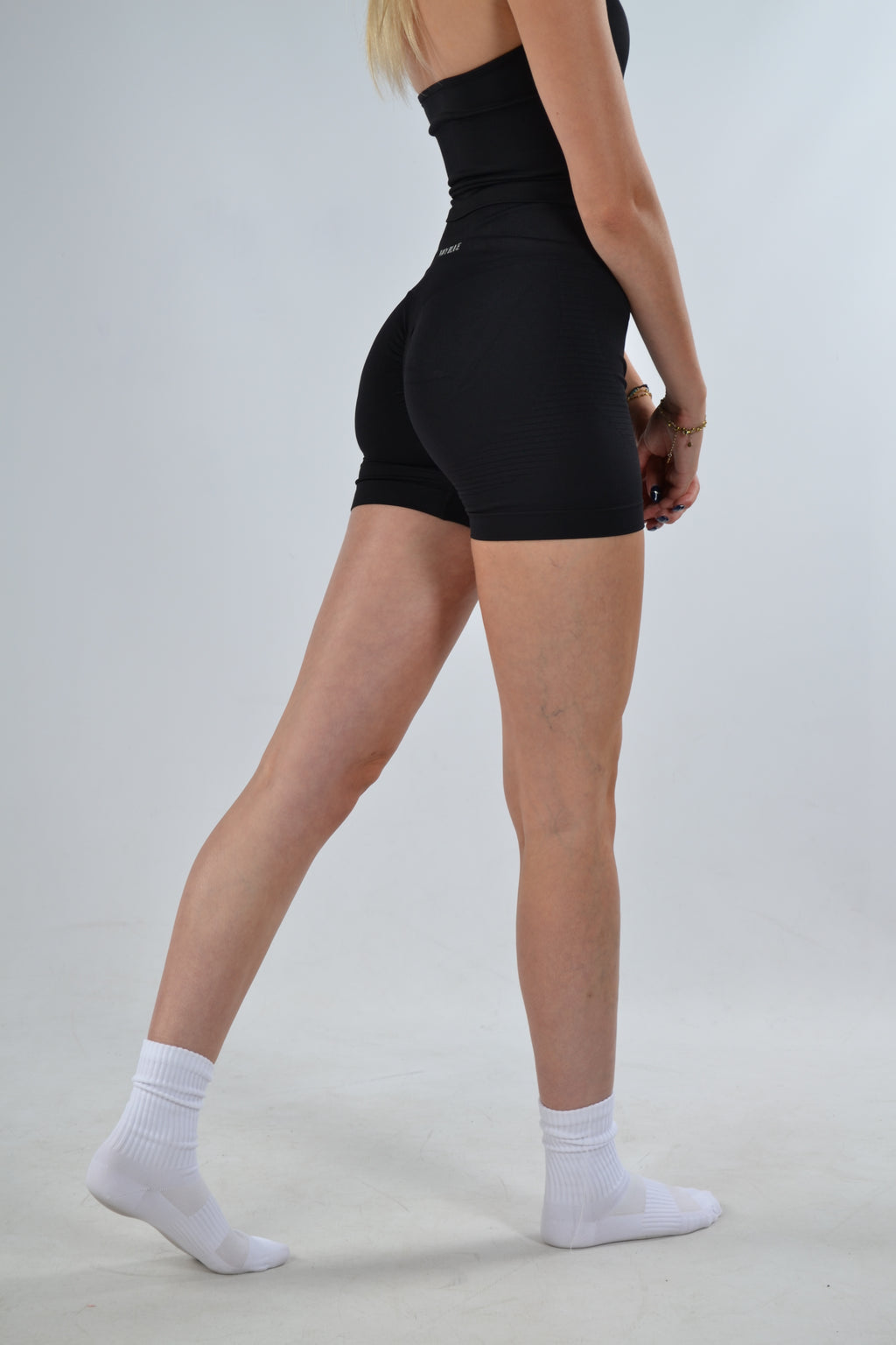 Sculpt Short Black